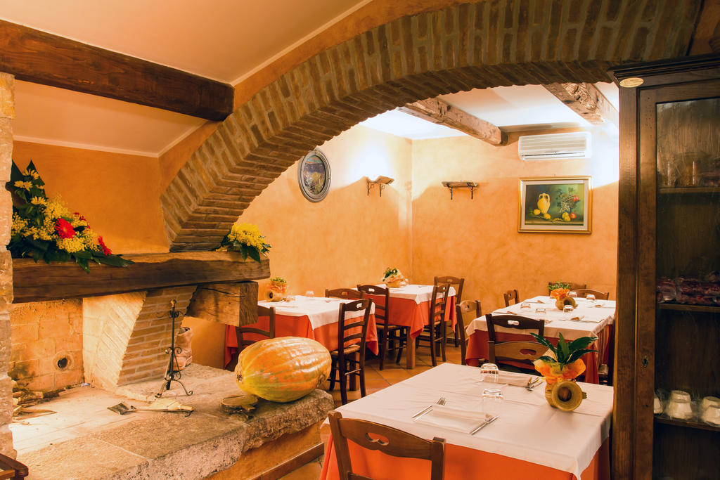 La Locanda Del Ruspante Castro dei Volsci Εξωτερικό φωτογραφία